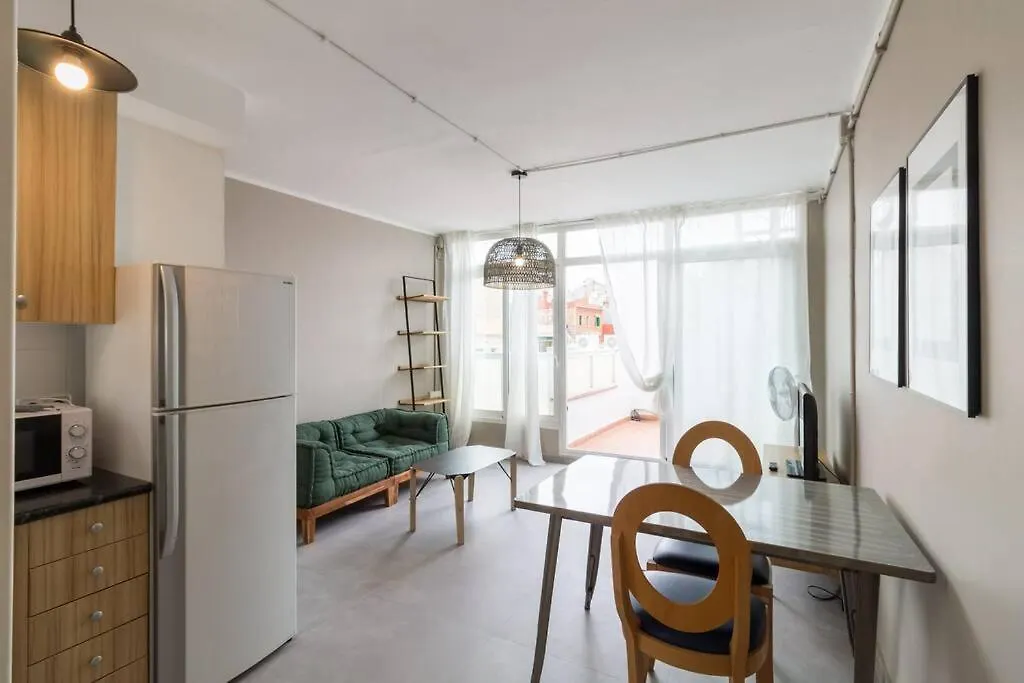 Bebarceloner Sant Andreu Apartments - Attic With Terrace